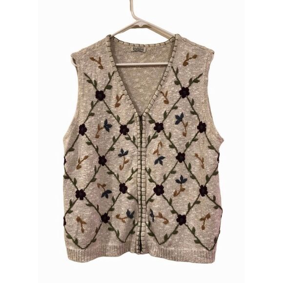 VNT Granny Sweater Vest Zip Up Embroidered Flowers Crochet Retro Vibes Swag - Picture 1 of 14